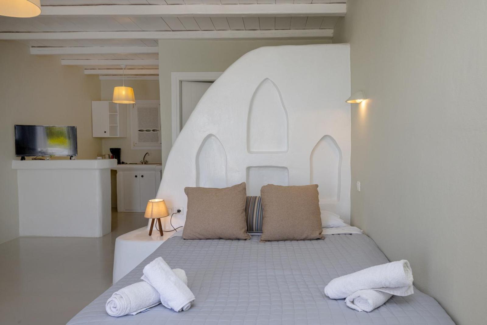 Soulmate'S Suites Tinos Кіонія Екстер'єр фото