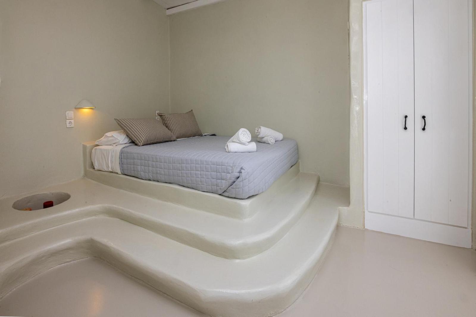 Soulmate'S Suites Tinos Кіонія Екстер'єр фото