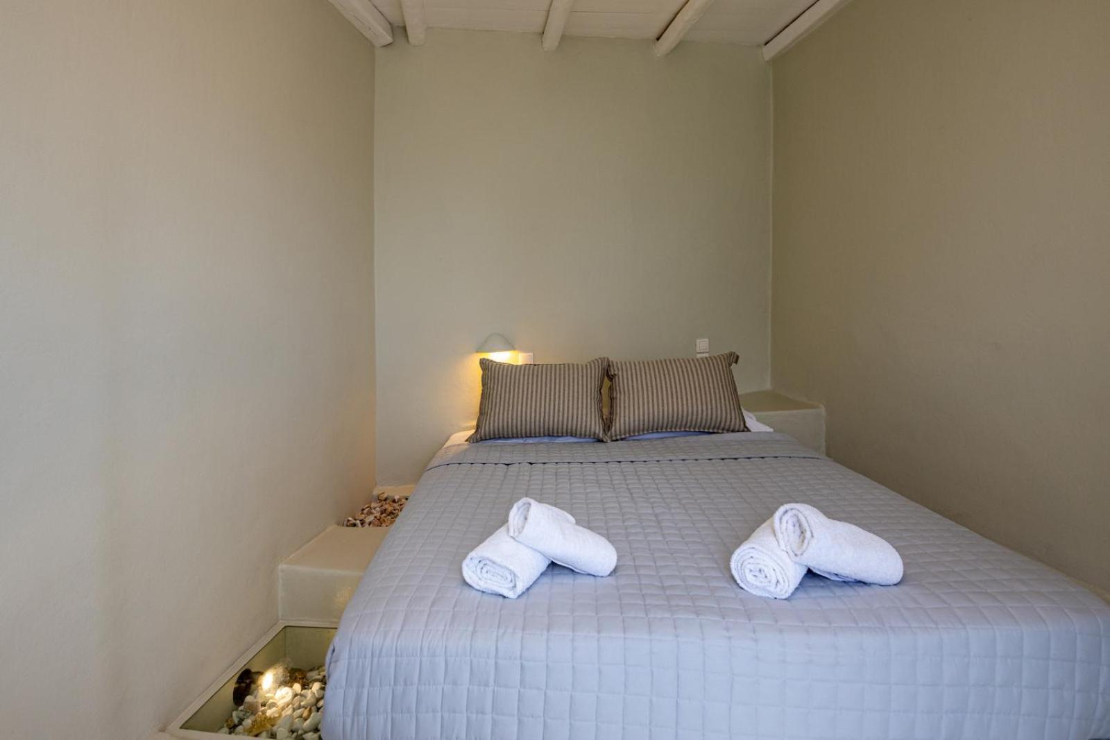 Soulmate'S Suites Tinos Кіонія Екстер'єр фото