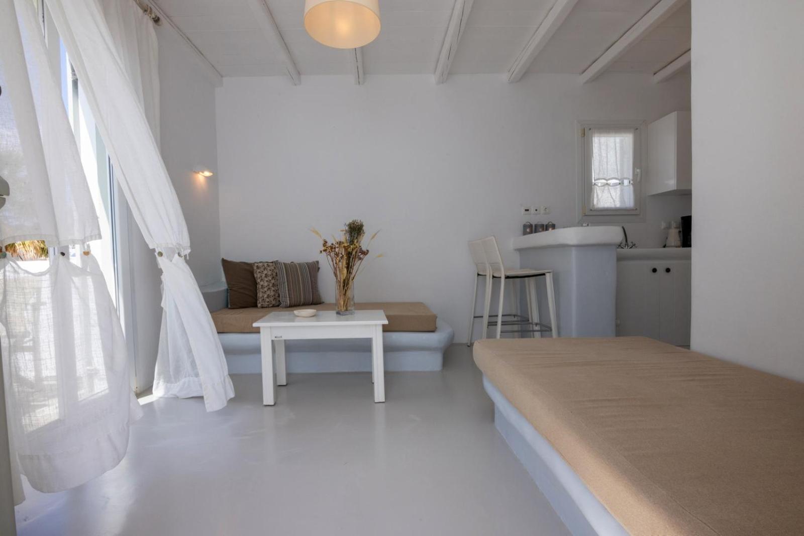 Soulmate'S Suites Tinos Кіонія Екстер'єр фото