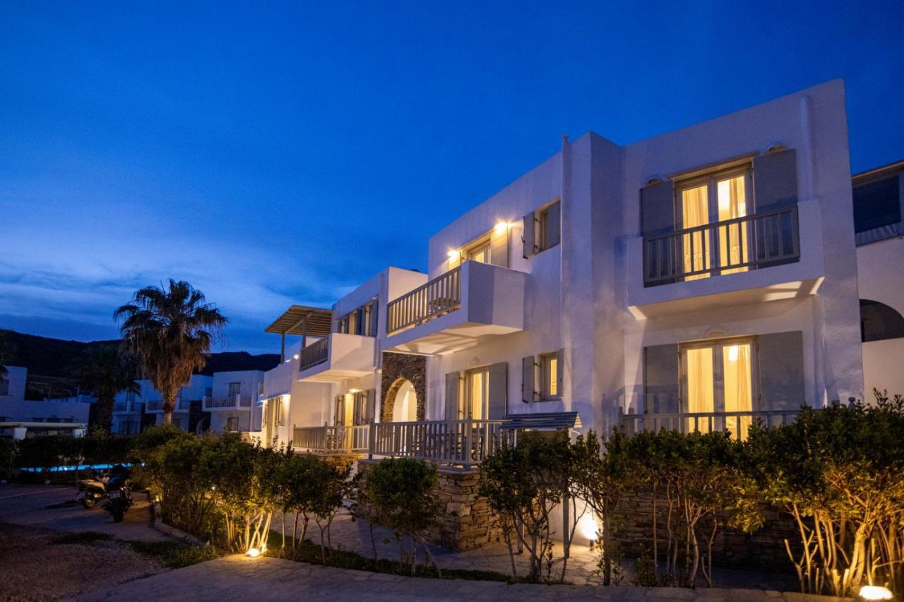 Soulmate'S Suites Tinos Кіонія Екстер'єр фото